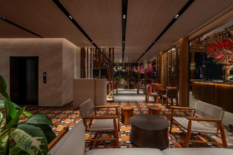 Moxy Bangkok Ratchaprasong - Bar