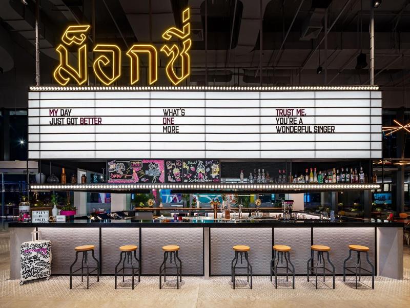 Moxy Bangkok Ratchaprasong - Genel