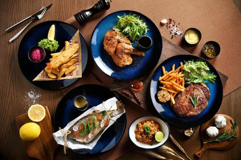 Moxy Bangkok Ratchaprasong - Restoran