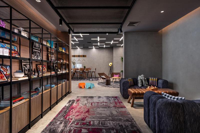 Moxy Bangkok Ratchaprasong - Restoran