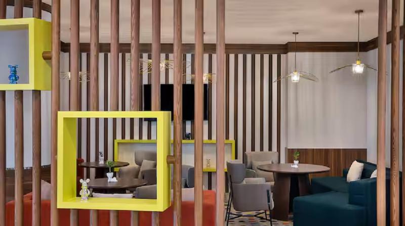 Hampton by Hilton Sharma NEOM Community 1 - Bar