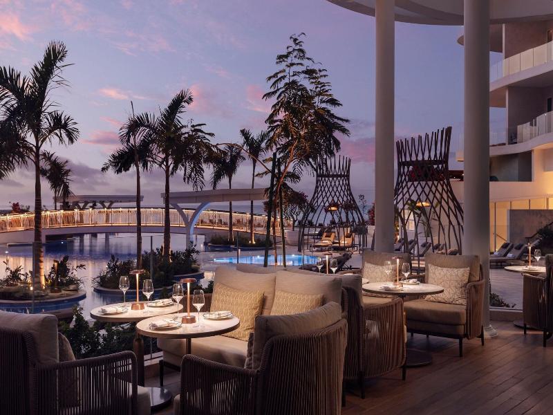 The St. Regis Al Mouj Muscat Resort - Lobi