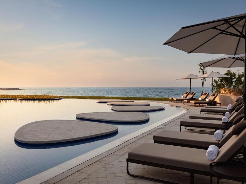 The St. Regis Al Mouj Muscat Resort - Havuz