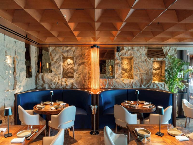 The St. Regis Al Mouj Muscat Resort - Restoran