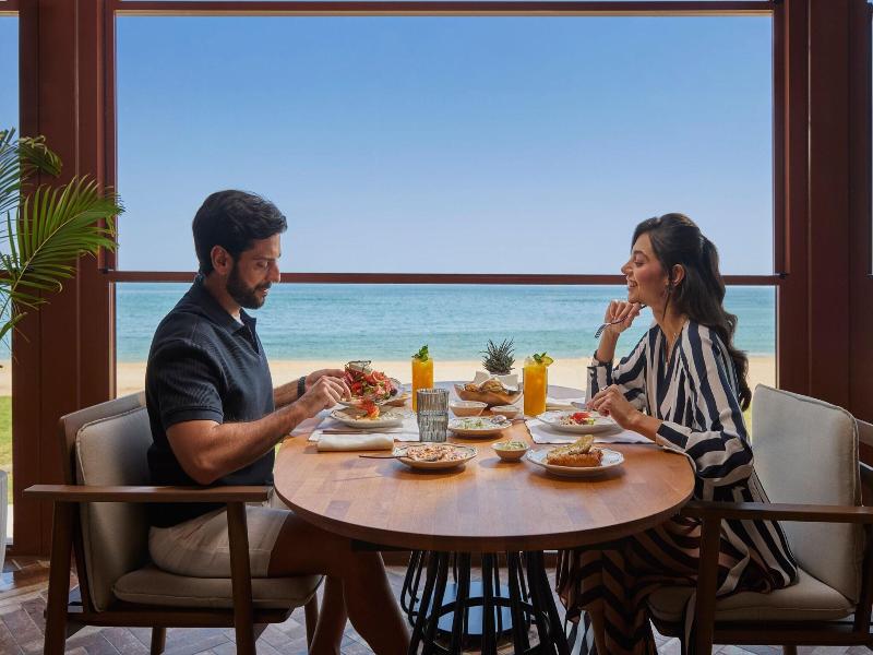 The St. Regis Al Mouj Muscat Resort - Restoran
