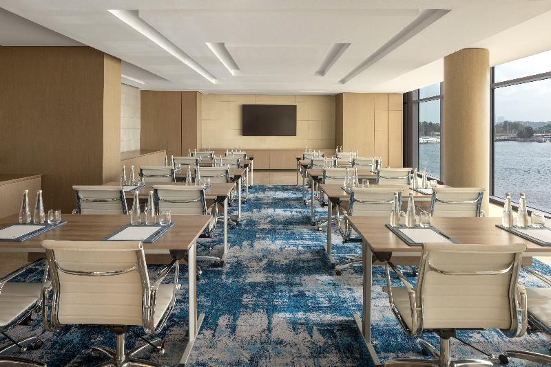 Marriott Marquis Dubai Creek - Toplantı