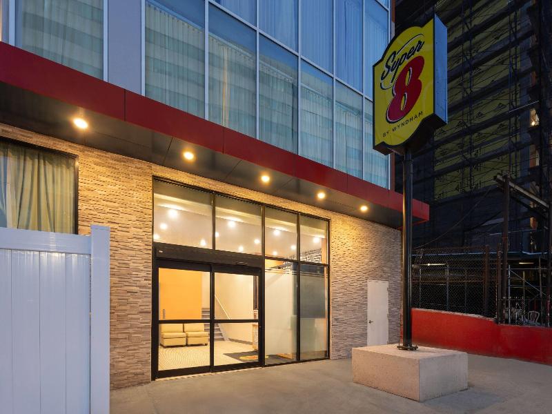 Super 8 By Wyndham Bronx Near Stadium - Genel