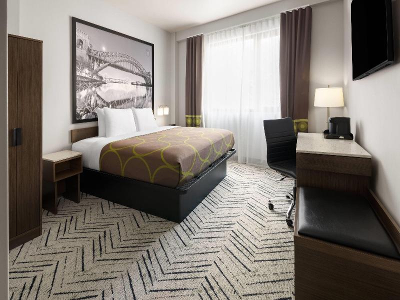 Super 8 By Wyndham Bronx Near Stadium - Oda