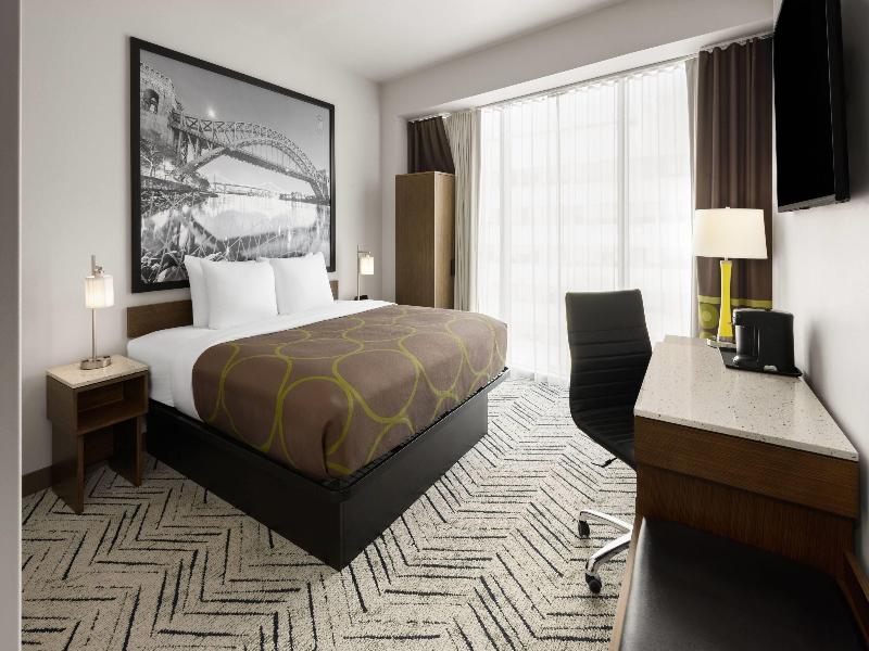 Super 8 By Wyndham Bronx Near Stadium - Oda