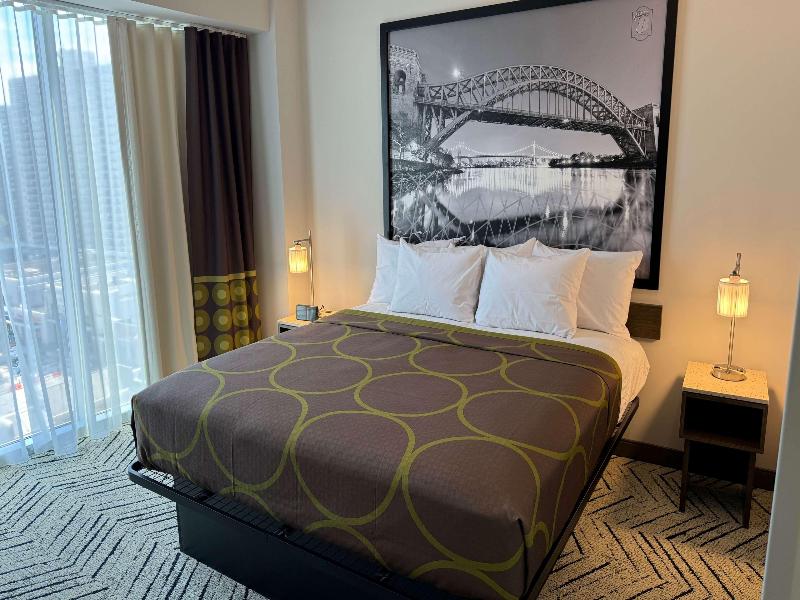 Super 8 By Wyndham Bronx Near Stadium - Oda