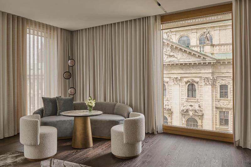 Koenigshof, A Luxury Collection Hotel, Munich - Oda