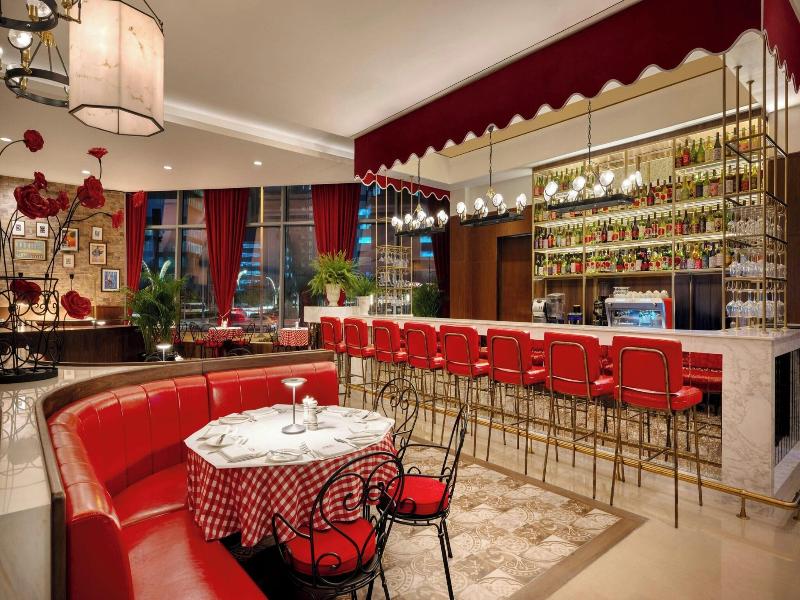 Le Meridien City Center, Doha - Restoran