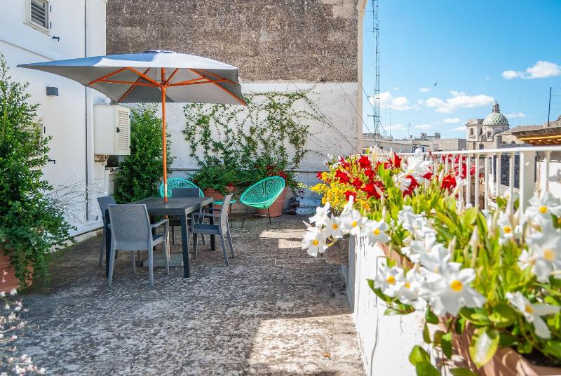 Il Garbino Suite And Apartment - Oda
