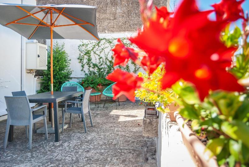 Il Garbino Suite And Apartment - Oda