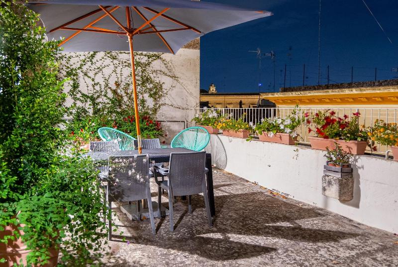 Il Garbino Suite And Apartment - Oda