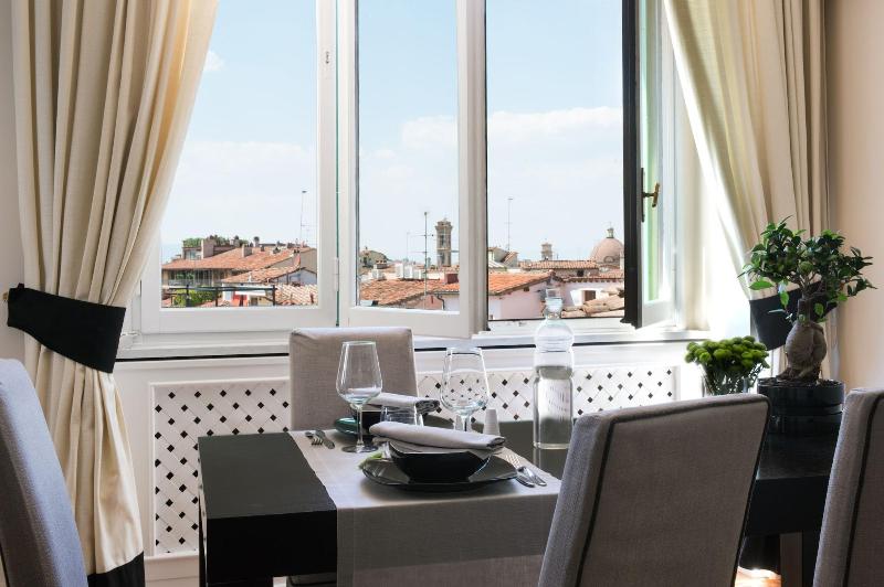 Tornabuoni Suites Collection Residenza D Epoca - Oda