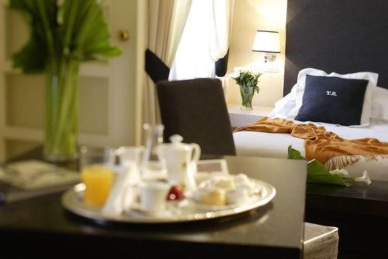 Tornabuoni Suites Collection Residenza D Epoca - Oda