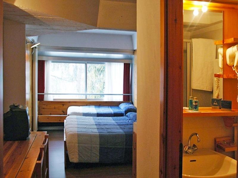 TH 1400 Hotel - Oda