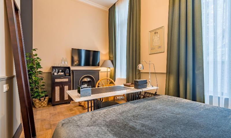 Communal Hotel Kutaisi - Oda