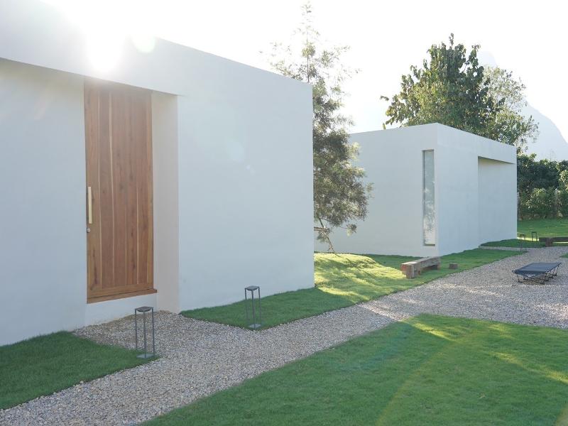 Mist Villa - Genel