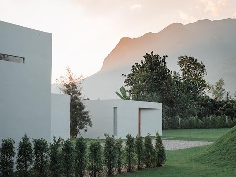 Mist Villa - Genel