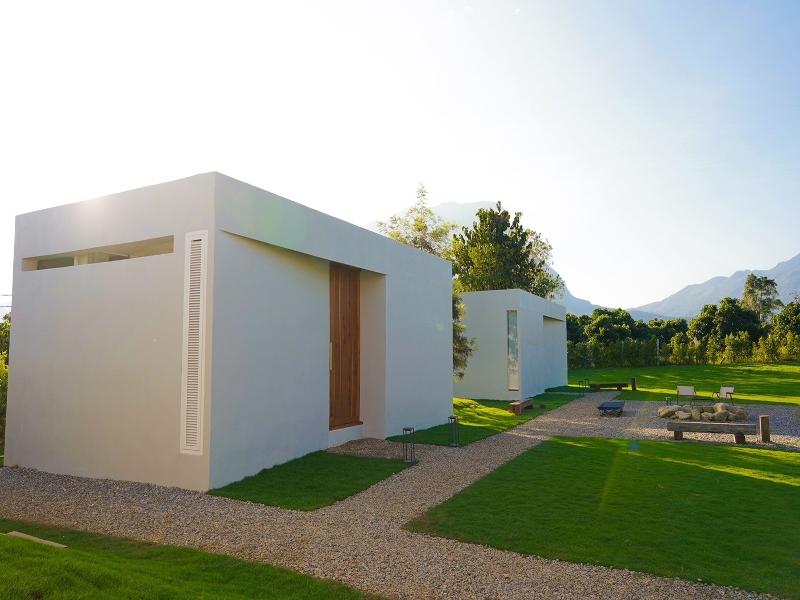 Mist Villa - Genel