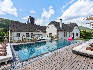 Le Petit Ivy Five Bedroom Château otel fotoğrafı