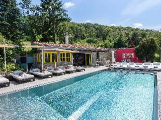 Le Petit Ivy Five Bedroom Château fotoÄŸrafÄ±
