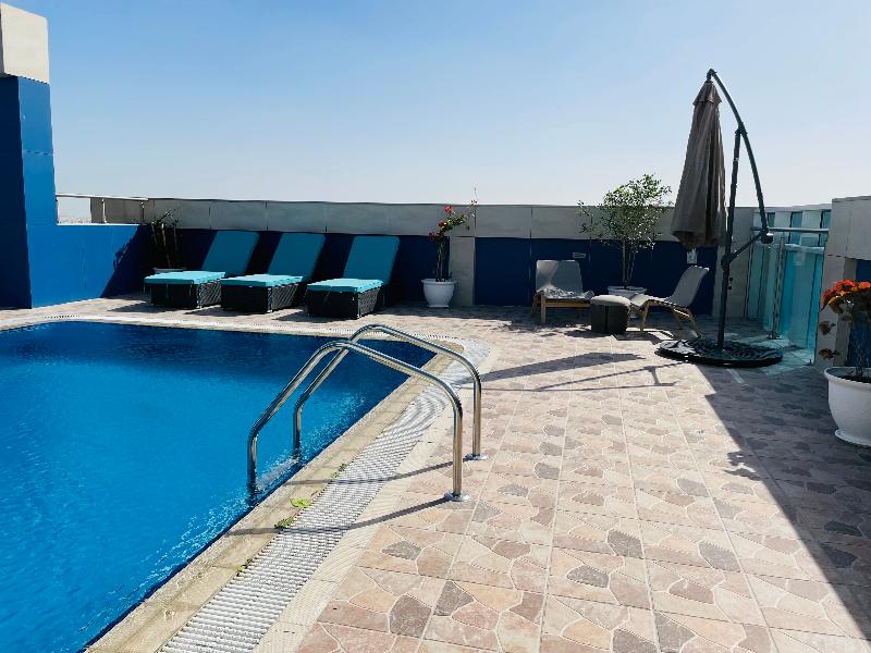Al Mansour Plaza - Teras
