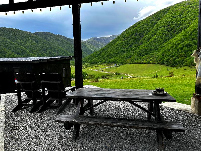Runaway House - Qalaciq - Oda