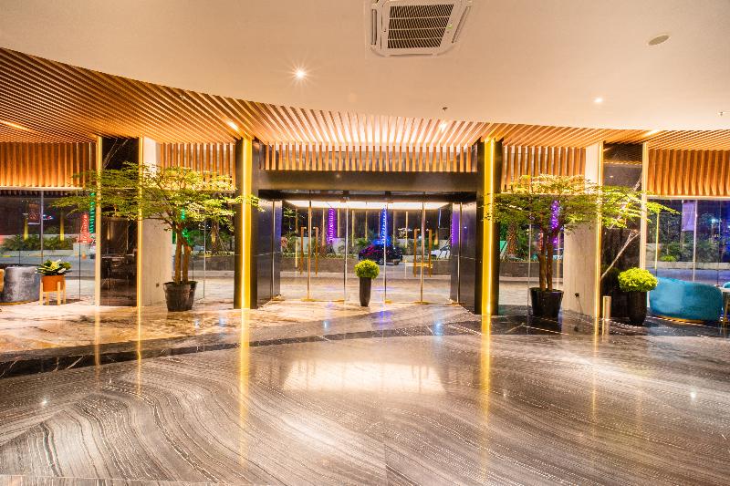 The All - Suite Pentacity Hotel Balikpapan - Lobi