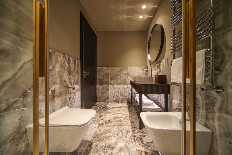U-Visionary Venezia Hotel - Oda