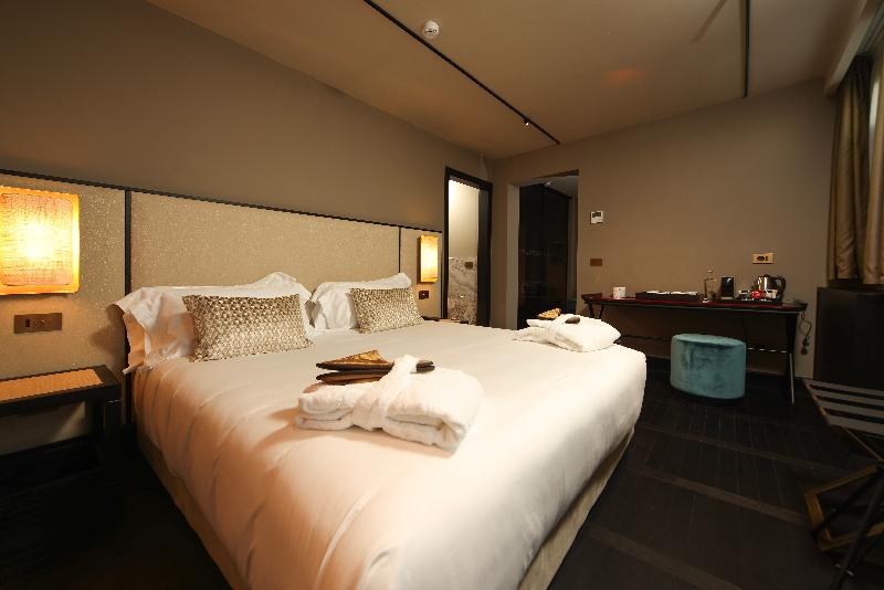 U-Visionary Venezia Hotel - Oda