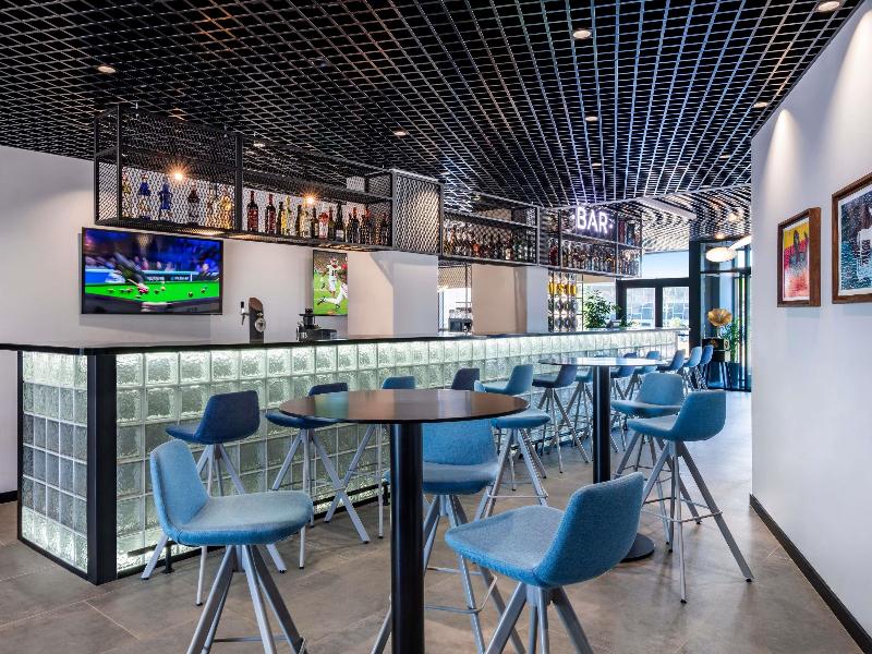 Ibis Tbilisi Havaalanı - Bar