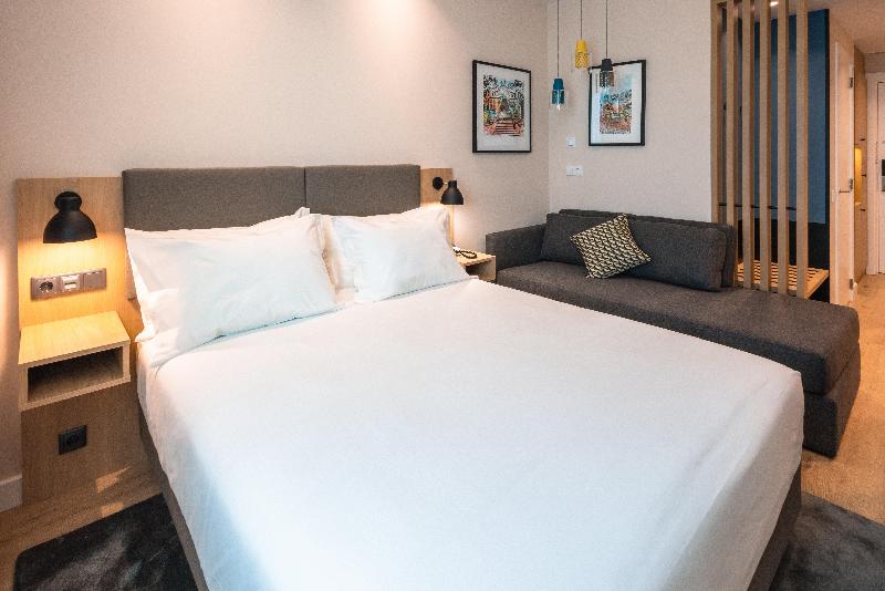 Holiday Inn Braga - Oda