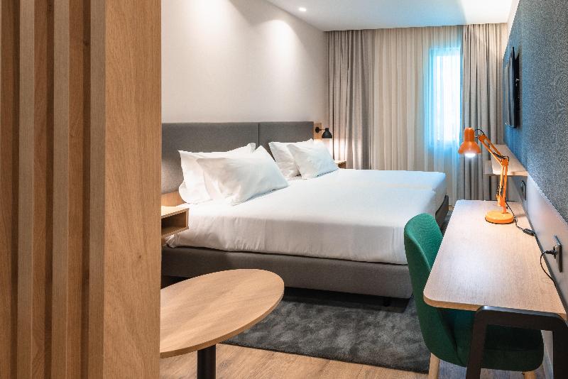 Holiday Inn Braga - Oda