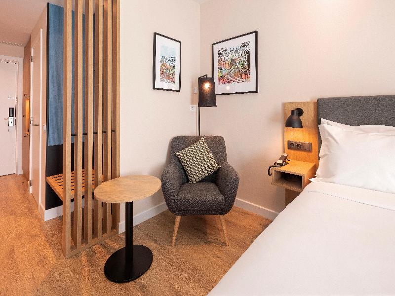 Holiday Inn Braga - Oda