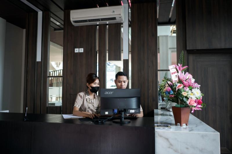 Grand Samota Hotel - Lobi