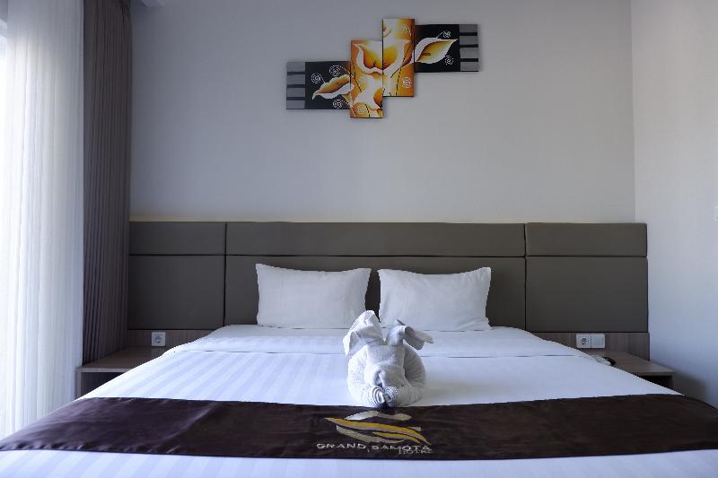 Grand Samota Hotel - Oda