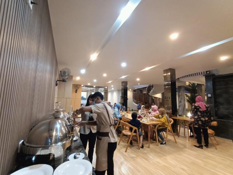 Grand Samota Hotel - Restoran