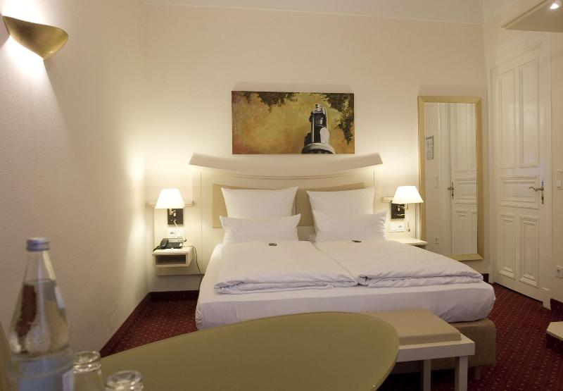 Hotel Fürst Bismarck - Genel