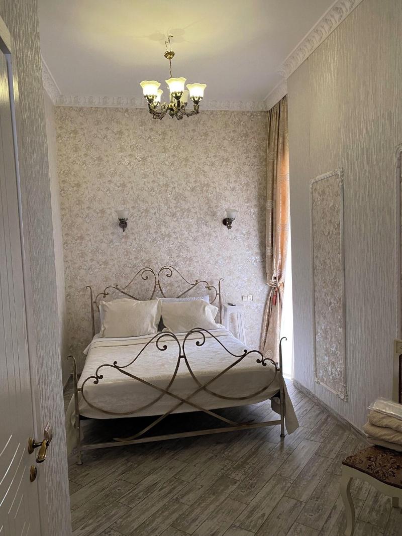 Old Tbilisi Apart Hotel - Oda