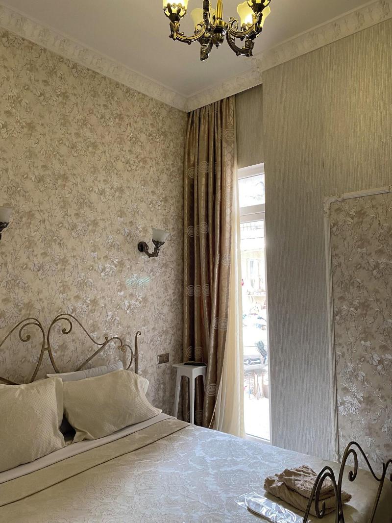 Old Tbilisi Apart Hotel - Oda