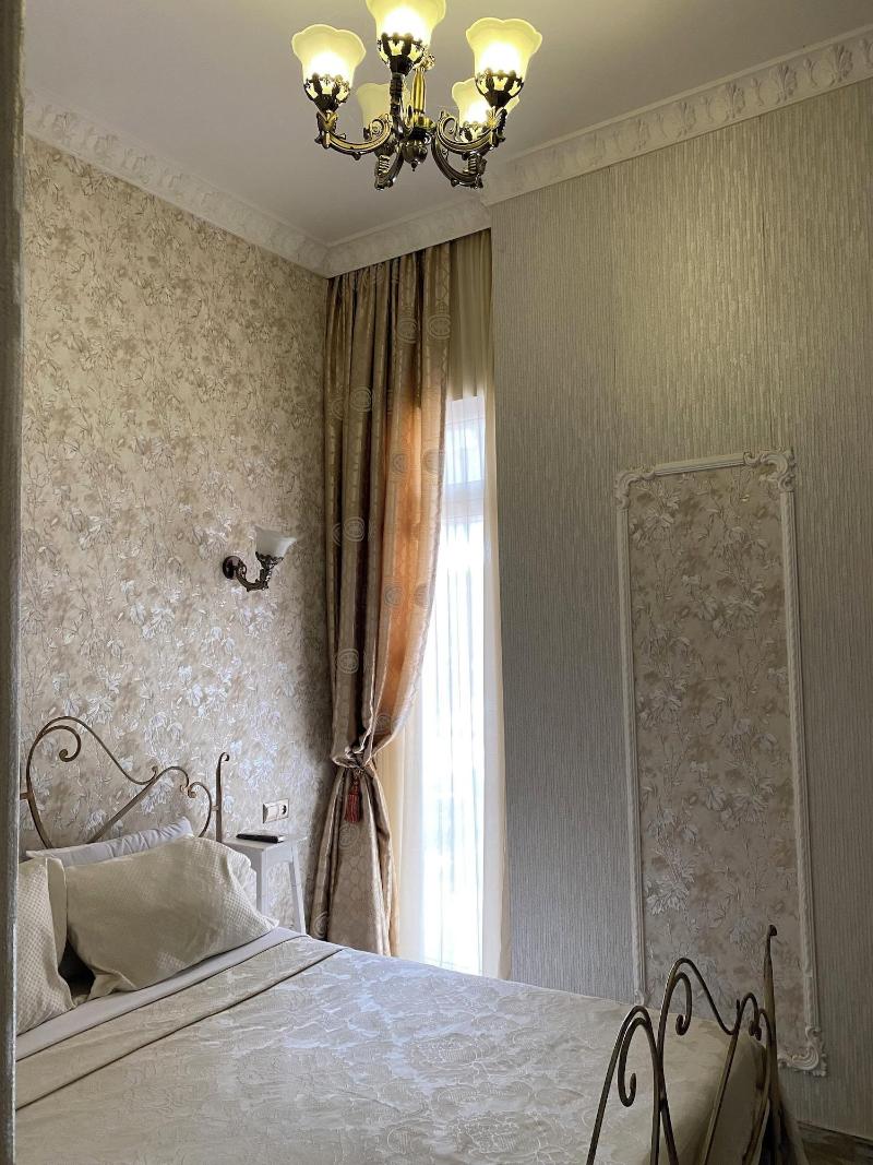 Old Tbilisi Apart Hotel - Oda