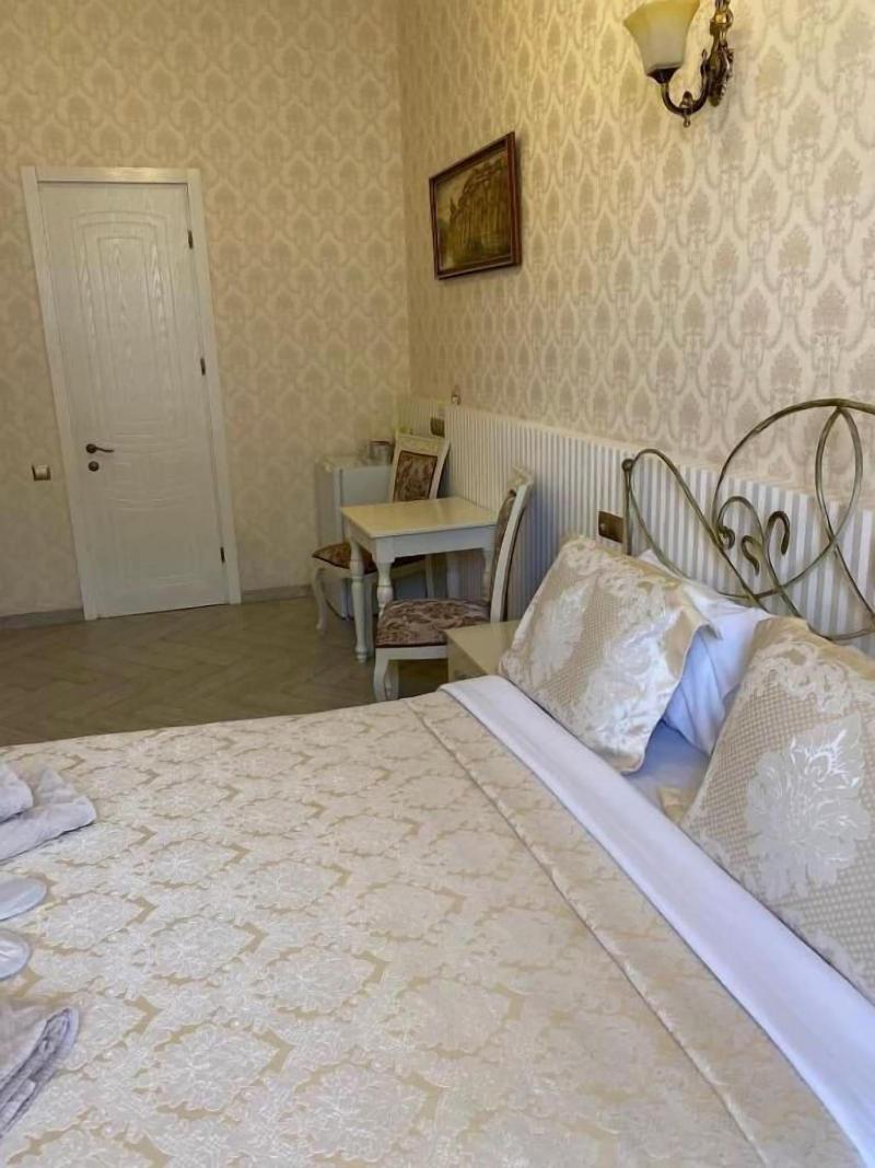 Old Tbilisi Apart Hotel - Oda