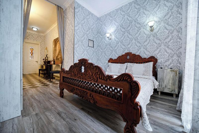 Old Tbilisi Apart Hotel - Oda