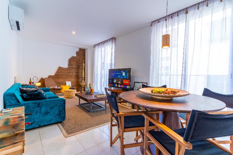 Epicenter Lodgings - Oda