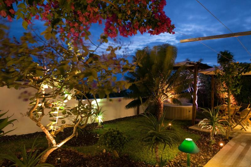 Epicenter Lodgings - Oda