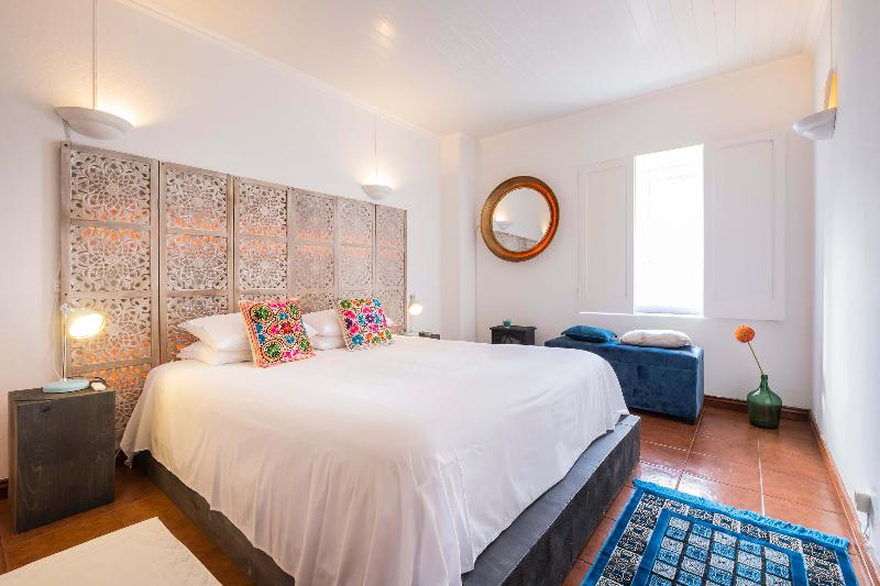 Epicenter Lodgings - Oda