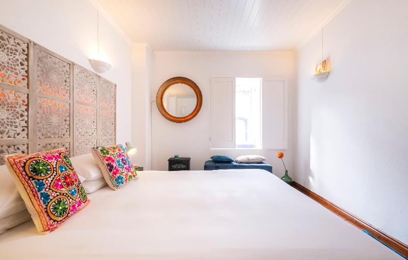Epicenter Lodgings - Oda